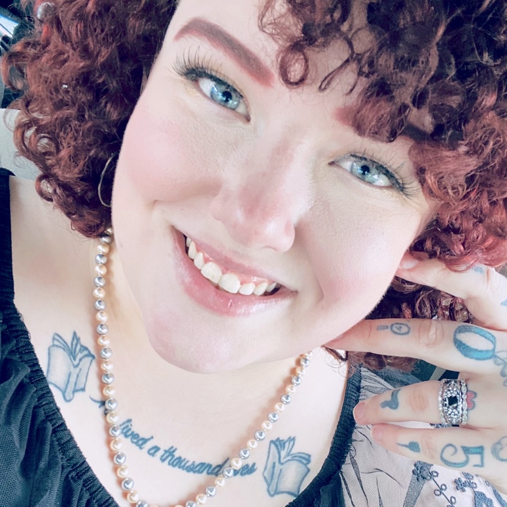 Meet your Posher, Lauren